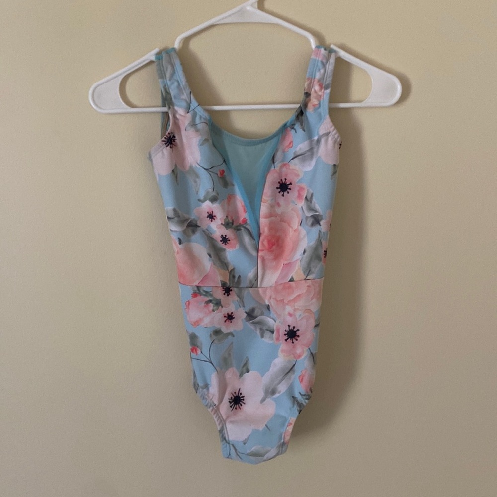 LUCKY LEOTARD